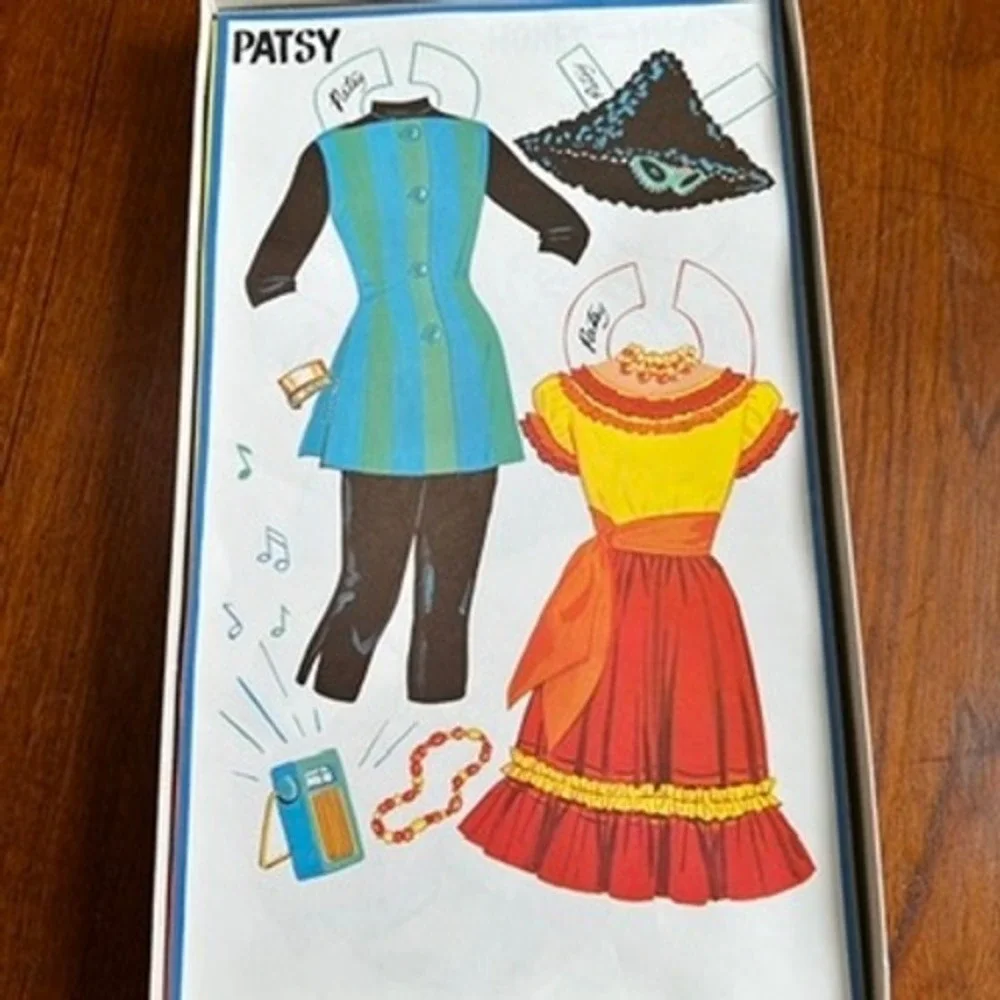 Lowell Vintage 7-in-1 Paper Doll Changeable Faces Costumes Retro Toy Boxed Set